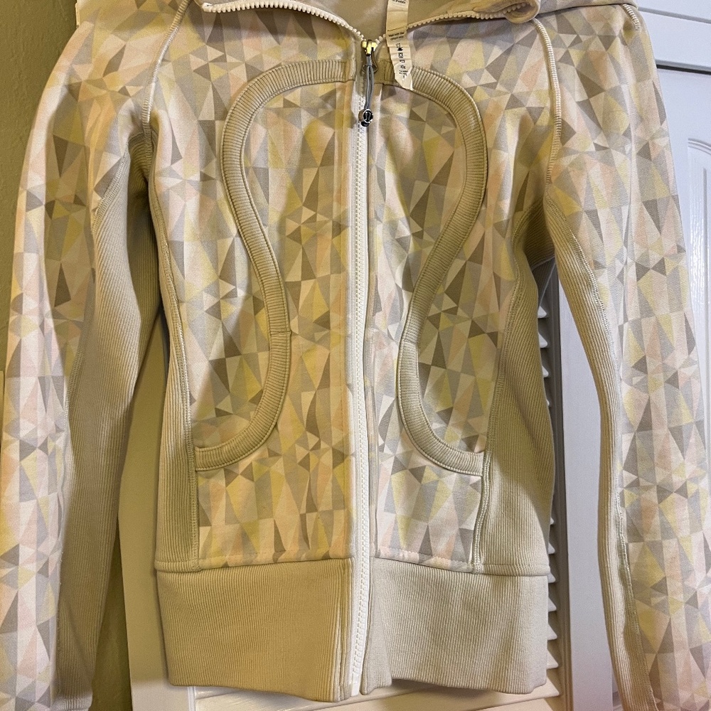 Lululemon hoodie